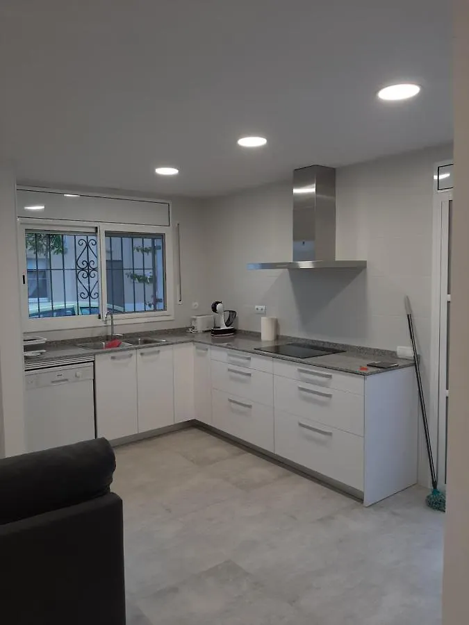 Casa Les Buganvilles Deltebre 0*,  Ισπανία