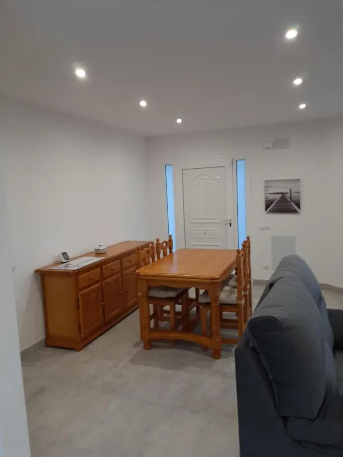 Holiday home Casa Les Buganvilles Deltebre